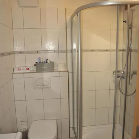 Am Liimerweg Appartement-fewo- Dusche- Wc 3-5-zimmerwohnung By Interhome * ادلبودن